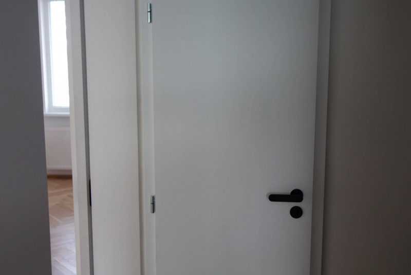 Dodanie a montáž dverí v Bratislave 