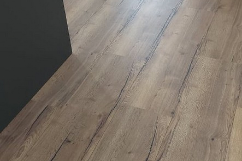 Dodanie laminátovej podlahy v Cíferi 