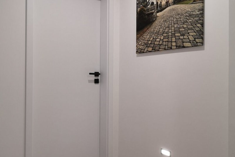 Dodanie a montáž dverí v Smoleniciach 