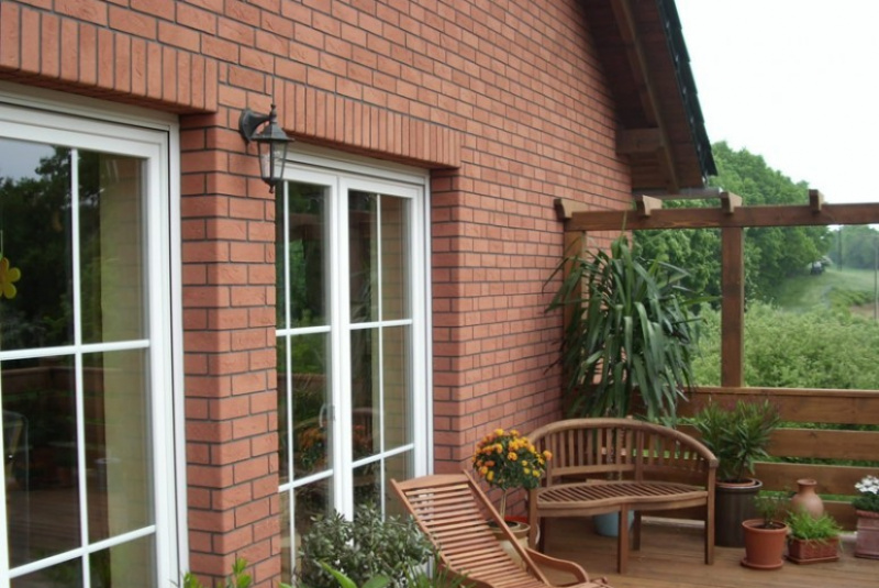 Fasády: vinylové/pvc / ELASTOLITH - foto Fasády: vinylové/pvc / ELASTOLITH - foto