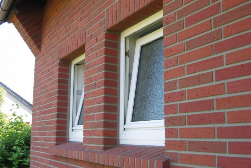 Fasády: vinylové/pvc / ELASTOLITH - foto Fasády: vinylové/pvc / ELASTOLITH - foto