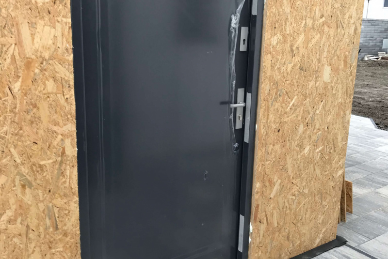 Stavby / Reno 5,4 x 3 + 5,4 x 2,8 terasa  - foto